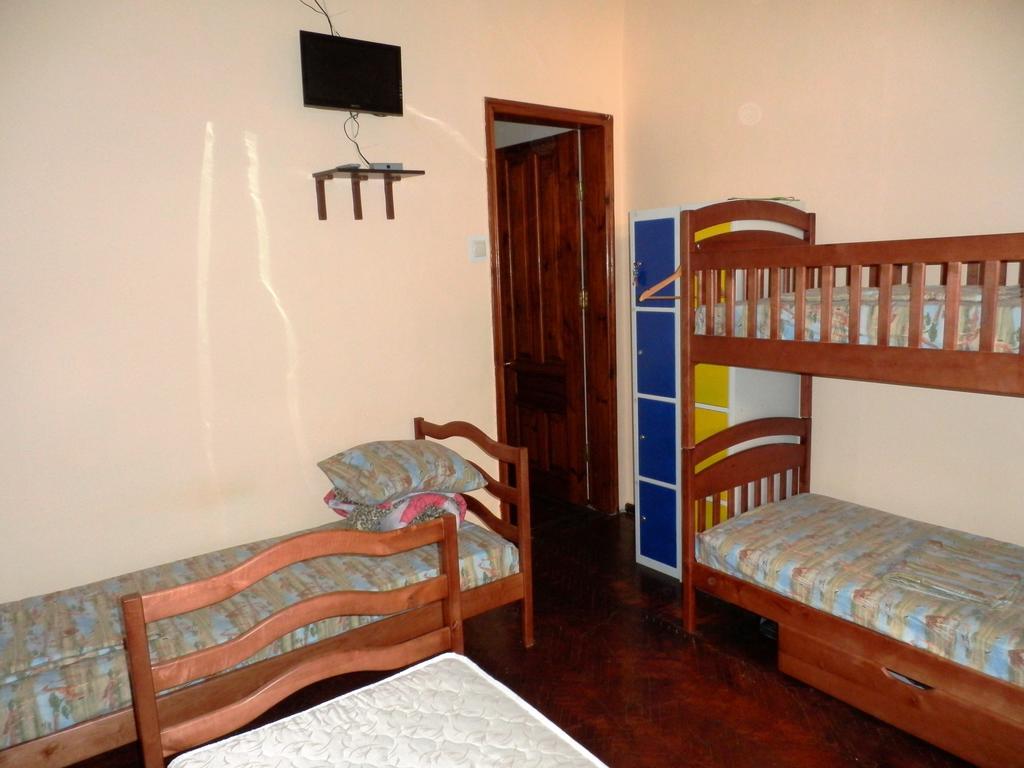 Yourhostel Kijev Szoba fotó