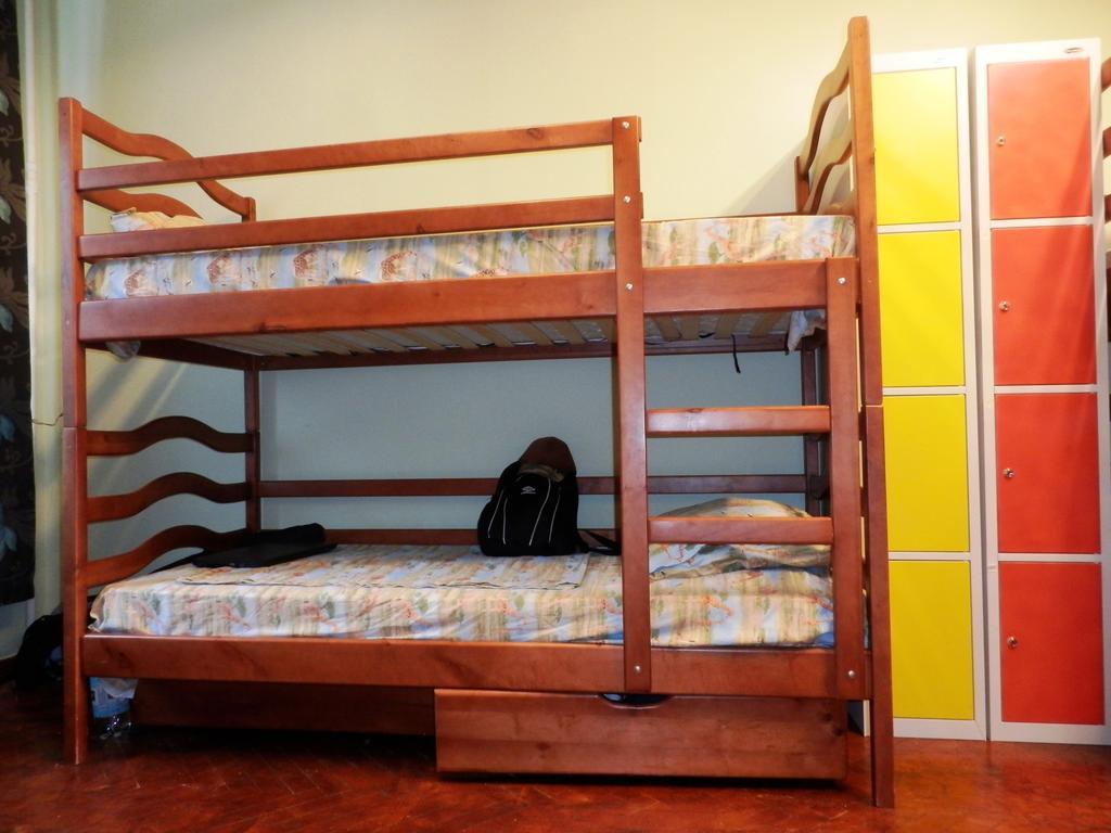 Yourhostel Kijev Szoba fotó