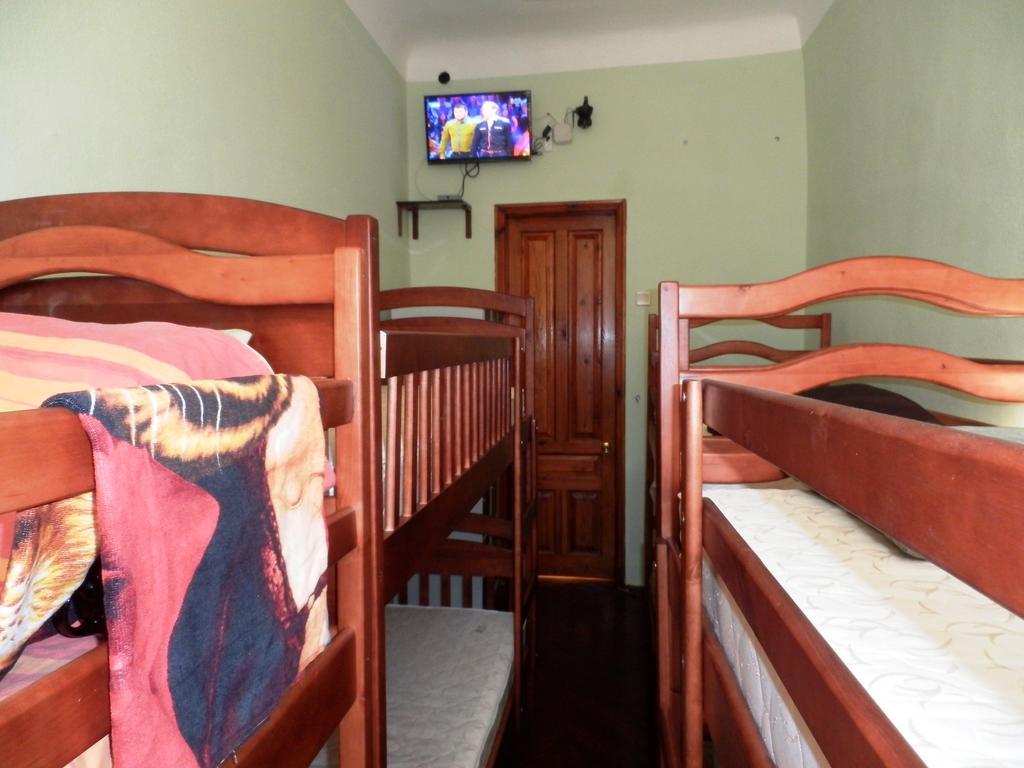 Yourhostel Kijev Szoba fotó