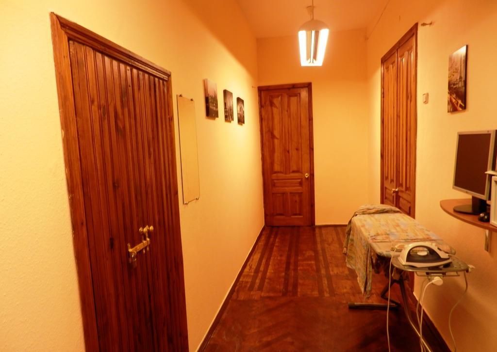 Yourhostel Kijev Kültér fotó