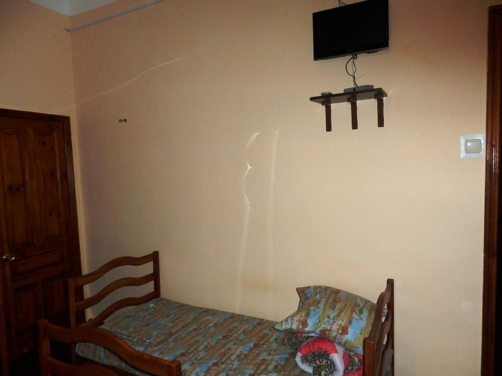 Yourhostel Kijev Szoba fotó