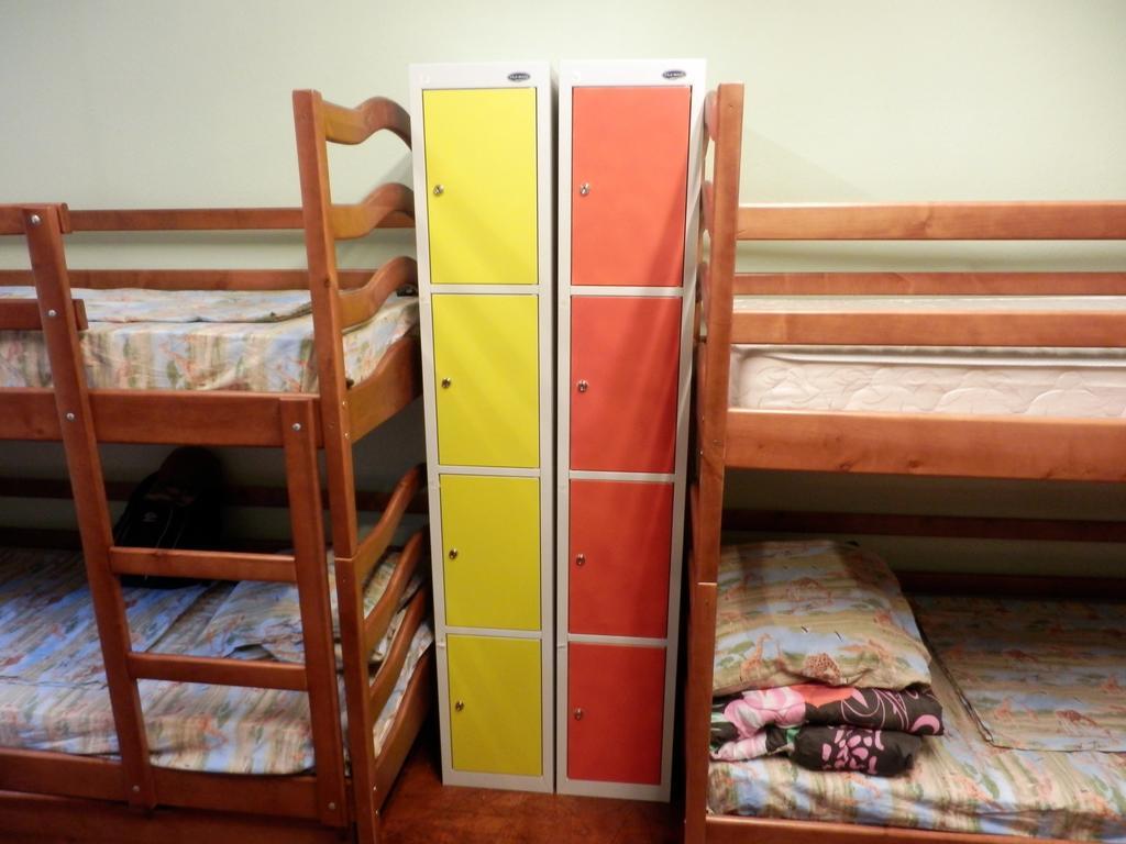 Yourhostel Kijev Szoba fotó